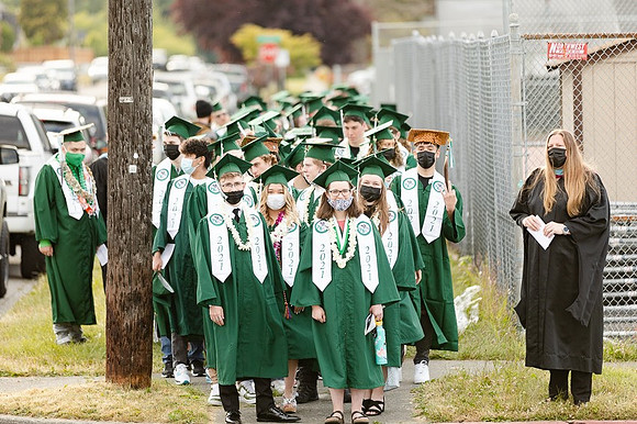 201167475_435958514435686_2593083858446911881_n